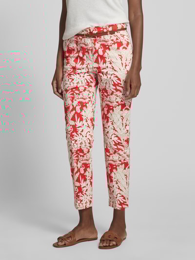 Christian Berg Woman Slim Fit Stoffhose mit Gürtel Rot 4