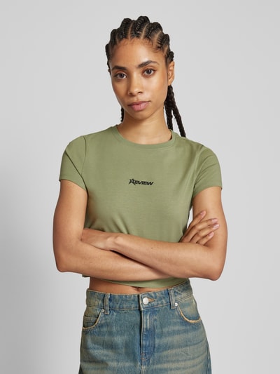 Review Cropped T-Shirt mit Label-Print Lind 3