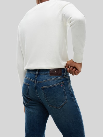 Tommy Hilfiger Jeansy o kroju straight fit z mieszanki bawełny model 'DENTON SLIM STRAIGHT JONE' Niebieski 3