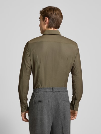 BOSS Slim Fit Businesshemd mit Kentkragen Modell 'HANK' Oliv 5