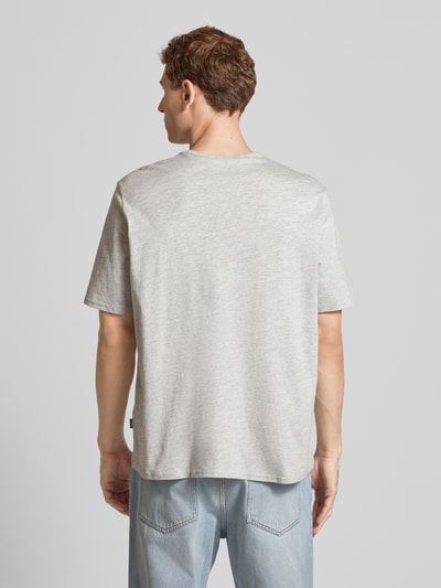 REVIEW Essentials Boxy Tee Hellgrau Melange 5