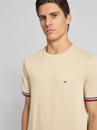 Tommy Hilfiger T-Shirt mit Label-Stitching Beige 3