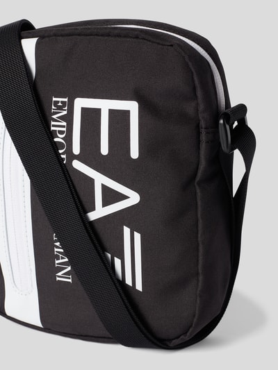 EA7 Emporio Armani Crossbody Bag mit Label-Print Black 3