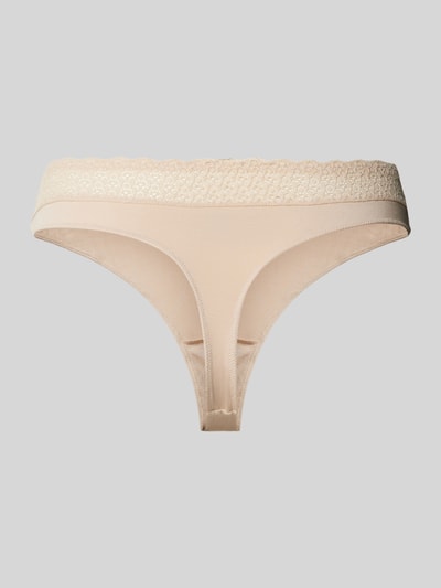 Triumph String mit Spitzenbesatz Beige 3