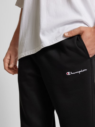 CHAMPION Regular Fit Sweatpants mit Label-Stitching Modell 'ELASTIC CUFF' Black 3