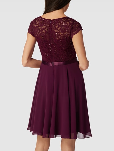 Jake*s Cocktail Cocktailkleid mit Details aus Spitze Bordeaux 5