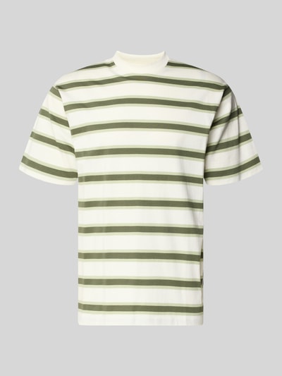 Produktfoto, Regular Fit T-Shirt mit Rundhalsausschnitt von Casual Friday, męski t-shirt z bawełny, krój regular fit, okrągły dekolt, krótki rękaw, długość tyłu w rozmiarze M: 74 cm, zielono-białe paski, gładka faktura
