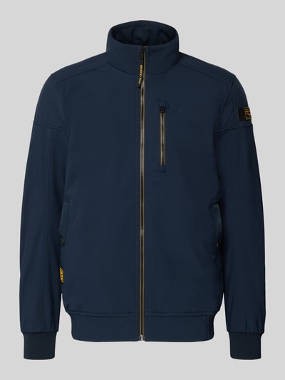 Produktfoto, granatowa Jacke mit Stehkragen Modell 'SKYGLIDER' von PME Legend, materiał z domieszką stretchu, krój regular fit, zapięcie na zamek, kieszenie na suwak, długość tyłu w rozmiarze M 71 cm, szerokość w ramionach w rozmiarze M 46 cm, szerokość w klatce piersiowej w rozmiarze M 56 cm, długość rękawa w rozmiarze M 68 cm, gładka tekstura, prosty fason