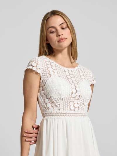LUXUAR FASHION Suknia ślubna z kwiatową koronką Écru 3