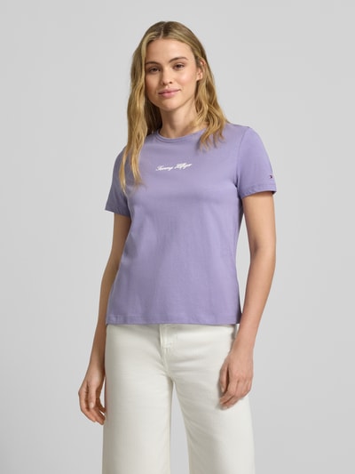 Tommy Hilfiger T-shirt o kroju regular fit z czystej bawełny Lawendowy 4