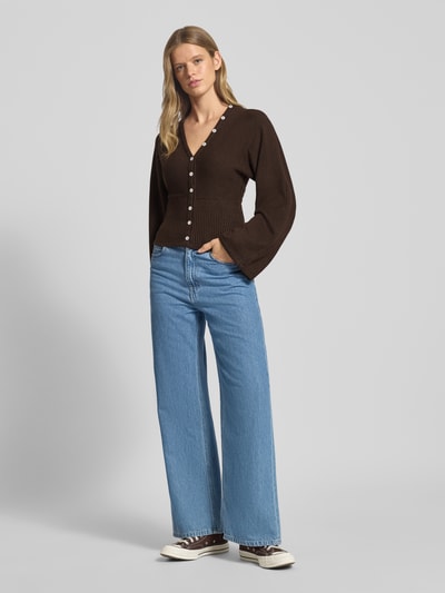 Gina Tricot Regular Fit Strickjacke mit Woll-Anteil Schoko 1