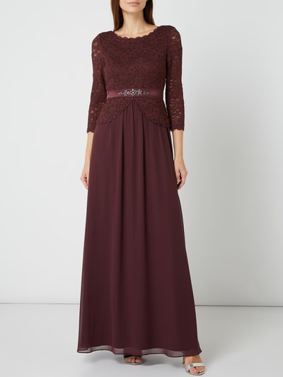 Christian Berg Cocktail Abendkleid mit Häkelspitze und Schößchen Aubergine 1