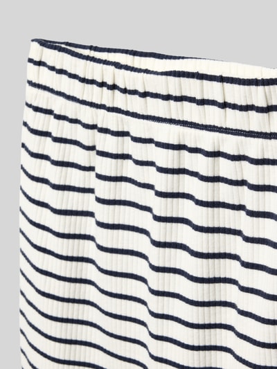 Productfoto, Midi-Rock aus Baumwoll-Mix van s.Oliver RED LABEL, wit met donkerblauw gestreept allover-motief, ribstructuur, smalle fit, elastische tailleband, middellange lengte, zijsplit, katoenmix