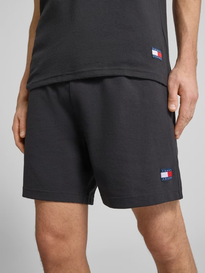 Tommy Jeans Regular Fit Sweatshorts aus Baumwoll-Mix Black 3