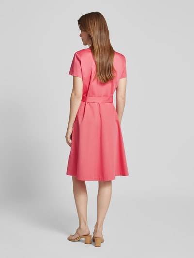 Christian Berg Woman Selection Knielanges Kleid mit Taillengürtel Pink 5