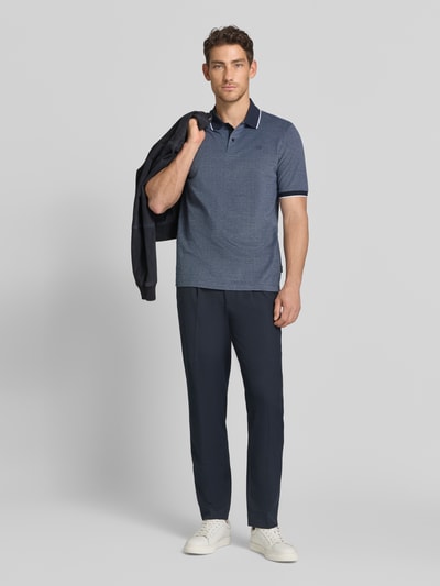 bugatti Regular Fit Poloshirt mit Label-Stitching Jeansblau 1