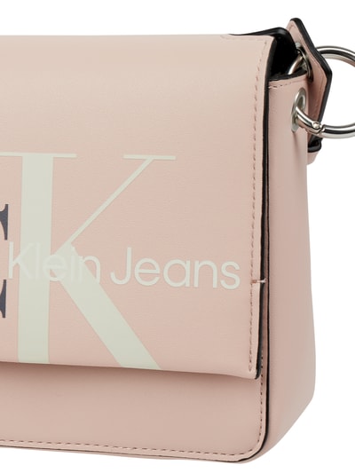 Calvin Klein Jeans Crossbody Bag in Leder-Optik Rosé 2