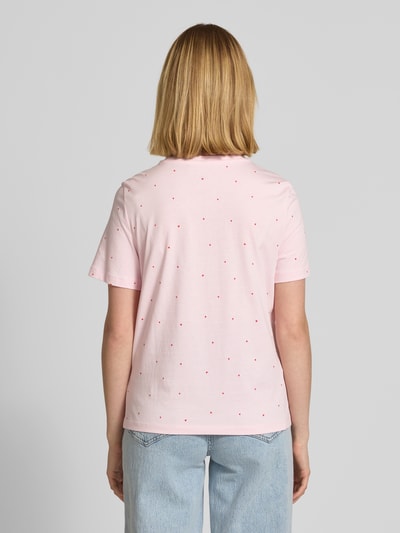 Vero Moda T-shirt o kroju regular fit z wyhaftowanym motywem model ‘PAULINA’ Różowy 5