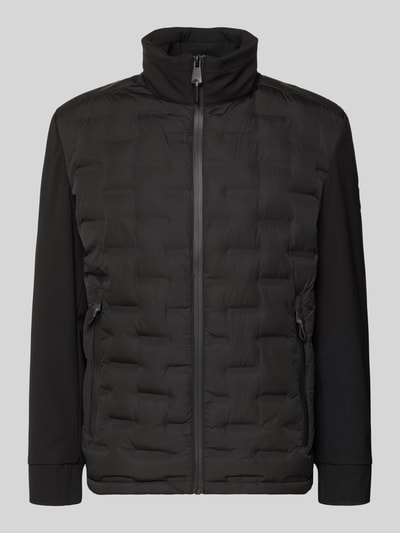Produktfoto, Regular Fit Steppjacke mit Stehkragen Modell 'AVIO FLEX 2.0' von Strellson in Schwarz, Optik: Unifarben, lange Ärmel, gerippte Ärmelabschlüsse, verdeckter Reißverschluss, windfest, Reißverschlusstaschen und Innentaschen, glatte und gesteppte Textur.