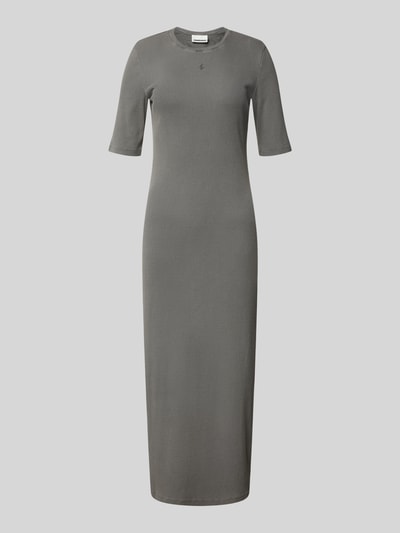 Produktfoto, Körpernahes Freizeitkleid aus Baumwoll-Mix Modell 'SEHAARAA' von Armedangels in Grau, Used-Look, Midi-Länge, Ripp-Struktur