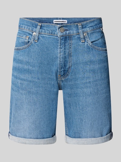 Produktfoto, Slim Fit Jeansshorts aus Baumwoll-Mix Modell 'NAAILO' von Armedangels in blauer Denim-Optik mit Umschlag, 5-Pocket-Design, Label-Patch
