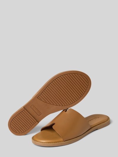 Tamaris Slides aus Leder mit strukturierter Sohle Cognac 4