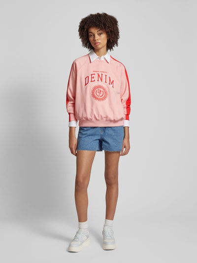 Tom Tailor Denim Sweatshirt in Two-Tone-Machart mit Label-Stitching Rosa 1