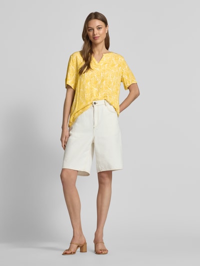 Christian Berg Woman Slim fit blouseshirt met tuniekkraag Mosterdgeel - 1