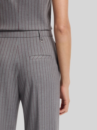 HUGO Regular Fit Weite Hose mit Viskose-Anteil Modell 'Hasmina' Mittelgrau 3