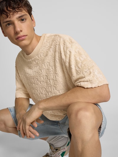 KARL KANI T-shirt in all-over look met ronde hals Zand - 3