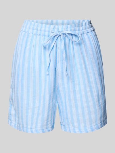 Produktfoto, Regular Fit Shorts aus reiner Baumwolle Modell 'THYRA' von Only in Two-Tone-Optik mit Streifenmuster, Tunnelzug, elastischem Bundabschluss, seitlichen Eingrifftaschen, Materialverarbeitung Webware, zart blau-weiß gestreift, glatte Textur.