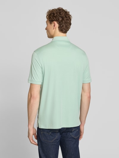 bugatti Regular Fit Poloshirt mit Brusttasche und Label-Stitching Hellgruen 5