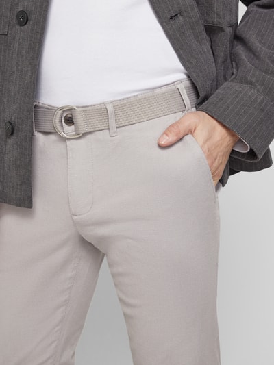 MCNEAL Slim Fit Chino mit Strukturmuster Hazel 3