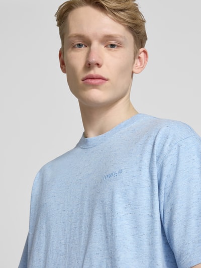 Levi's® T-shirt z wyhaftowanym logo model ‘IGUAN’ Jasnoniebieski 3