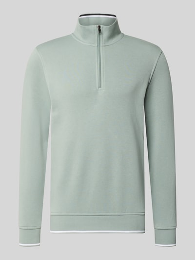 Produktfoto, Sweatshirt mit Troyer-Kragen van Christian Berg Men in lichtgroen katoenmix, slim fit, ritssluiting, ruglengte maat M 72 cm, mouwlengte 68 cm