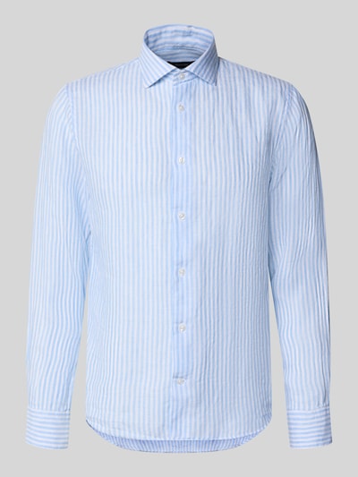 Produktfoto, Modern Fit Freizeithemd aus Leinen mit Kentkragen von Matinique in Hellblau-Weiß gestreift, Knopfleiste, glatte Textur