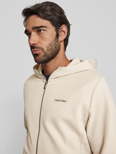 CK Calvin Klein Sweatjacke aus Viskose mit Label-Print Beige 3