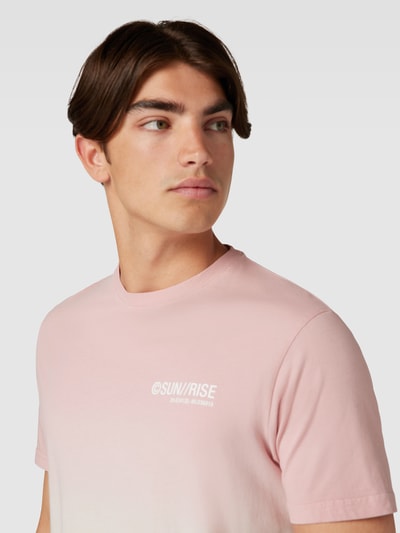 Casual T-Shirts & Long Sleeves for Men