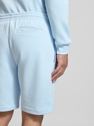 Lacoste Regular Fit Sweatshorts aus Baumwoll-Mix Hellblau 3