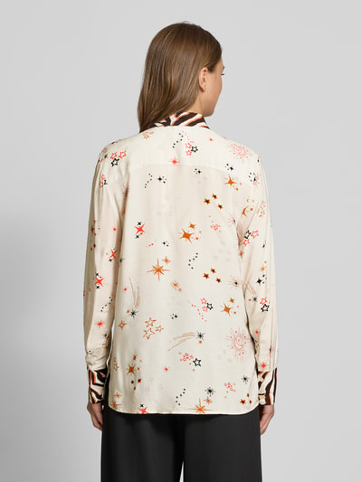 Emily Van den Bergh Regular Fit Hemdbluse aus reiner Viskose mit Animal-Print Beige Melange 5