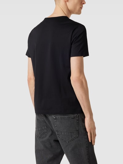 MAERZ Muenchen T-Shirt mit geripptem Rundhalsausschnitt Black 5