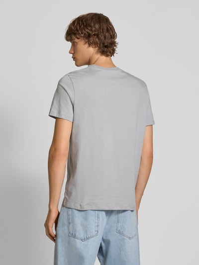 Calvin Klein Jeans T-Shirt mit Label-Patch Hellgrau 5