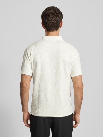 GUESS Slim Fit Poloshirt in tonalem Allover-Look Weiss 5