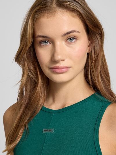 Karo Kauer Top krótki z naszywką z logo Ciemnozielony 3