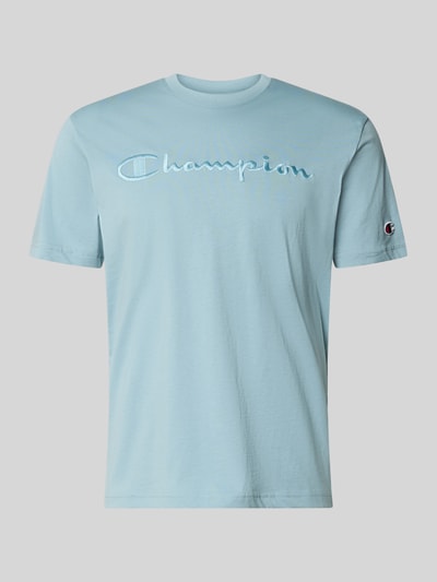 Produktfoto, T-Shirt mit Label-Stitching mit Rundhalsausschnitt von CHAMPION in Hellblau, Reine Baumwolle, Regular-Fit, Rückenlänge 68 cm bei Größe M