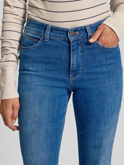 Marc Cain Jeansy rozkloszowane z 5 kieszeniami model ‘FARO’ Błękitny melanż 3