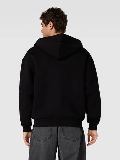 REVIEW Sweatjacke mit Label-Motiv-Print Black 5