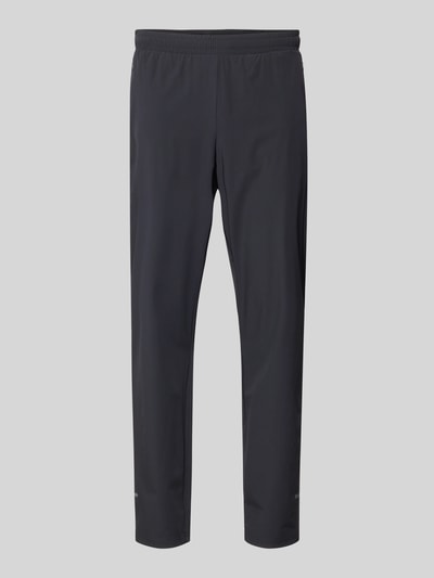 Produktfoto, Trackpants mit elastischem Bund Modell 'EVARO' von Ellesse, schwarze Farbe, Material-Mix mit Stretch-Anteil, Regular-Fit, Innenbeinlänge 74 cm bei Größe M.
