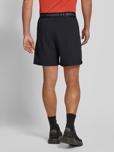 Under Armour Shorts mit elastischem Bund Modell 'Vanish' Black 5