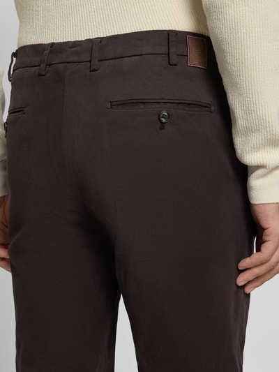 g1920 Chino mit französischen Eingrifftaschen Modell 'Tybalt' Dunkelbraun 3